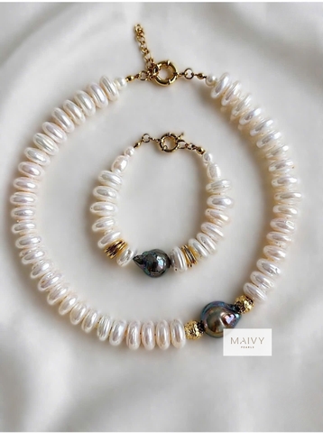 MV2162 - Set Gồm Dây Chuyền Và Lắc Tay Trai Bắp Trắng Nhấn Trai Baroque Lông Công