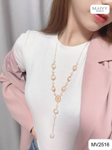 MV2516 - Dây chuyền trai trắng quấn viền thả dài Dáng Lụa