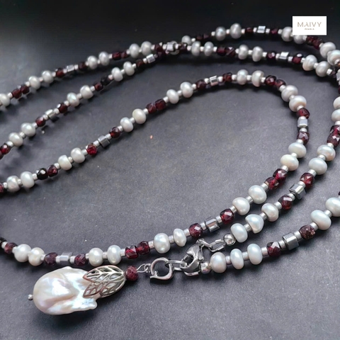 MV2113 - Set trai ánh lông công nhấn hạt Baroque
