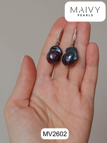 MV2605 - set dây chuyền trai gạo, bông tai trai Baroque ánh lông công
