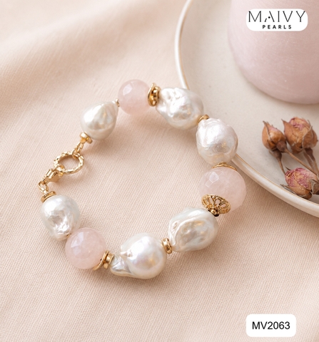 MV2063 - Set Ngọc Trai Baroque Trắng Mix Thạch Anh Hồng Gồm Lắc Tay/Bông Tai