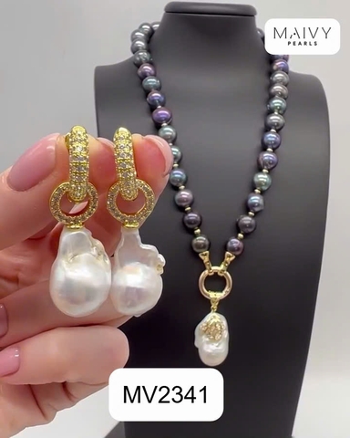 MV2341 -  Set ngọc trai gồm dây chuyền,lắc tay  ngọc trai màu lông công nhấn mặt ngọc trai baroque trắng và bông tai ngọc trai baroque trắng