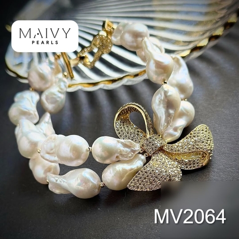 MV2064 - Set Trai Baroque Trắng Charm Nơ Gồm 3 Sản Phẩm Dây Chuyền/ Lắc Tay/Bông Tai 2 Màu Mạ Vàng/Xi Kim