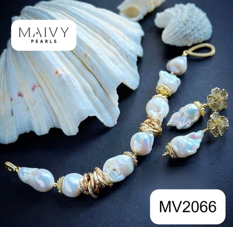 MV2066 - Set Ngọc Trai Baroque Trắng Mix Charm Gồm Lắc Tay/Bông Tai