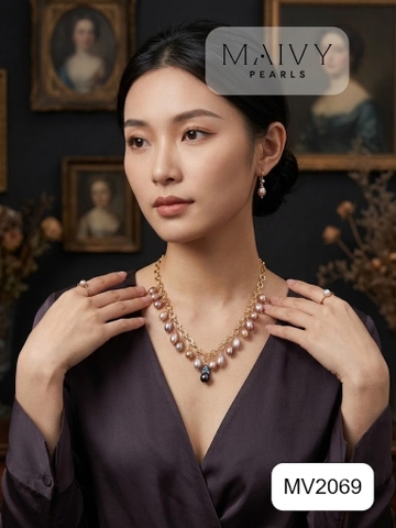 MV2069 - Dây Chuyền Baroque Hồng Ánh Tím Cách Điệu Kiểu Dáng Hiện Đại