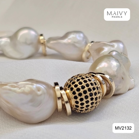 MV2132 - Lắc Tay Ngọc Trai Trắng Baroque Nhấn Charm Bạc 925 Mạ Vàng 18k