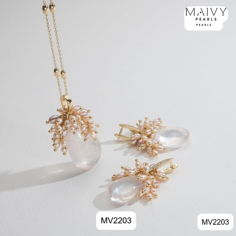 MV2203 - Set Trai Gạo Mix Đá Thạch Anh Hồng Gồm Dây Chuyền / Lắc Tay