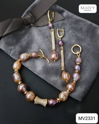 MV2331 - Set ngọc trai baroque màu hồng ánh tím mix phụ kiện bạc 925 mạ vàng 18k gồm lắc tay, bông tai