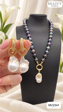 MV2341 -  Set ngọc trai gồm dây chuyền,lắc tay  ngọc trai màu lông công nhấn mặt ngọc trai baroque trắng và bông tai ngọc trai baroque trắng
