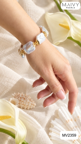 MV2359 - Set lắc tay bông tai ngọc trai baroque vuông màu trắng mix charm bạc 925 mạ vàng 18k