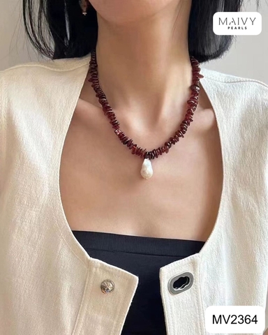 MV2364- Dây chuyền thạch lựu mix mặt Baroque trắng