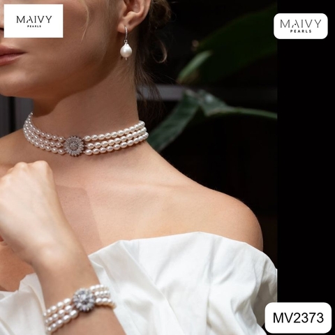 MV2373 - Set ngọc trai màu trắng gồm dây chuyền 3 sợi, lắc tay 3 sợi và bông tai