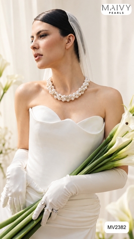 MV2382 - Dây chuyền ngọc trai tròn màu trắng 3 sợi đan xéo size 6-7mm
