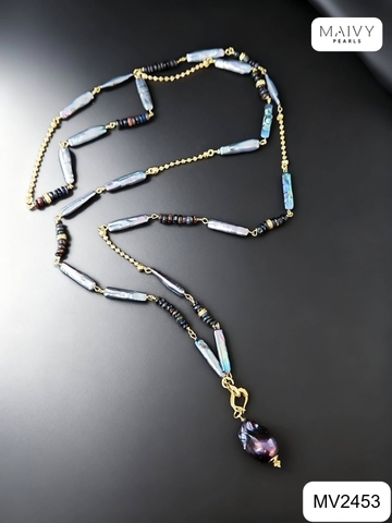 MV2453 - Dây Chuyền Trai Baroque Dài Kèm Mặt Màu Lông Công Dáng Dài