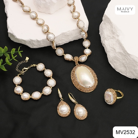 MV2532 - Set bộ ngọc trai trắng kiểu dáng trung đông có cẩn đá xung quanh gồm dây chuyền/lắc tay/bông tai/nhẫn