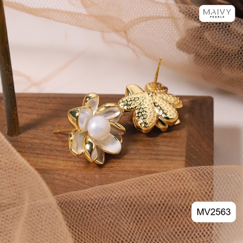 MV2563- Bông tai dáng hoa mạ vàng 18k đính ngọc trai trắng sz z6-7mm