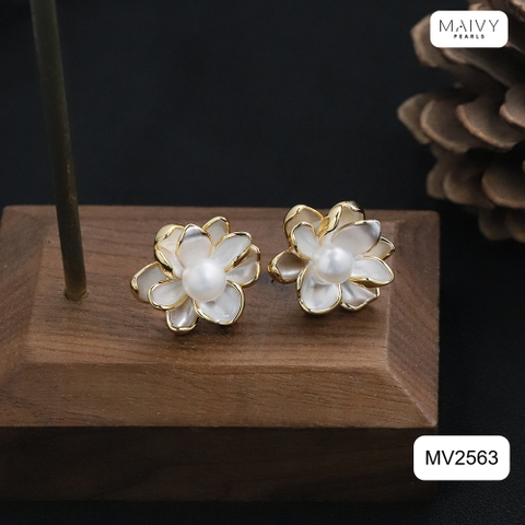 MV2563- Bông tai dáng hoa mạ vàng 18k đính ngọc trai trắng sz z6-7mm