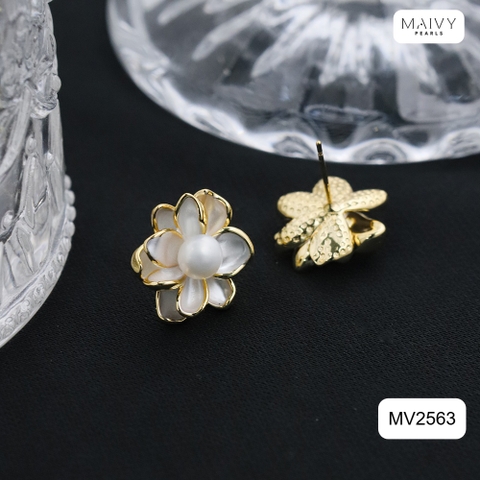 MV2563- Bông tai dáng hoa mạ vàng 18k đính ngọc trai trắng sz z6-7mm