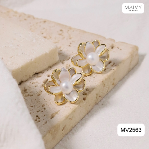 MV2563- Bông tai dáng hoa mạ vàng 18k đính ngọc trai trắng sz z6-7mm