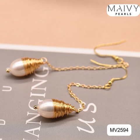 MV2594 - Bông tai ngọc trai trắng dáng dài thả rơi quấn viền bạc 925 mạ vàng 18l