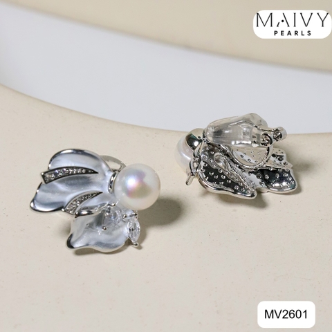 MV2601- Bông tai dáng vây cá nhấn ngọc trai trắng size 5-6mm