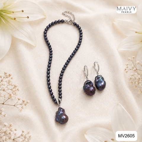 MV2605 - set dây chuyền trai gạo, bông tai trai Baroque ánh lông công