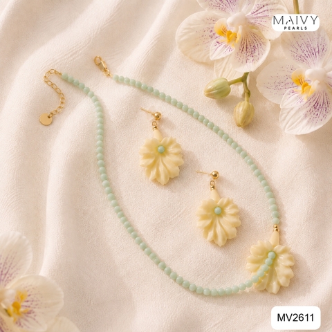 MV2611-set dây và bông đá xanh tự nhiên nhấn charm lá.