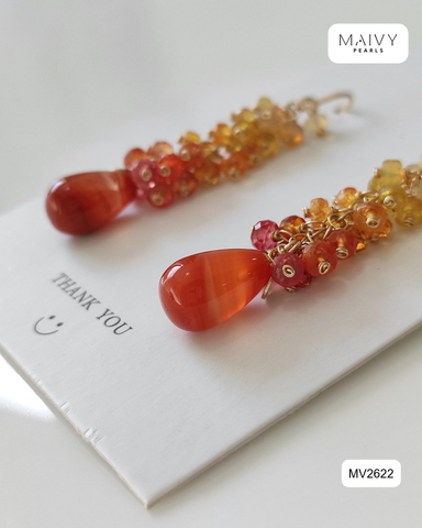 MV2622 - Bông tai đá tự nhiên màu cam đậm nhạt thả dài