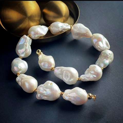 MV902 - Baroque trắng