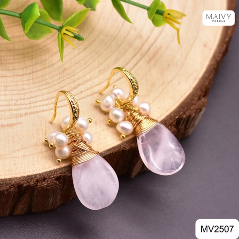 MV2507 - Bông tai ngọc trai trắng mix plastic khuyên móc