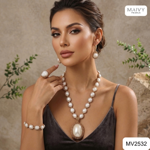 MV2532 - Set bộ ngọc trai trắng kiểu dáng trung đông có cẩn đá xung quanh gồm dây chuyền/lắc tay/bông tai/nhẫn