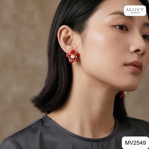 MV2549 - Set san hô đỏ tự nhiên kết hoa gồm dây chuyền/lắc/nhẫn/bông tai