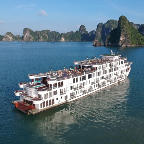 Thuê trọn du thuyền ngủ đêm Ambassador Cruise tổ chức sự kiện