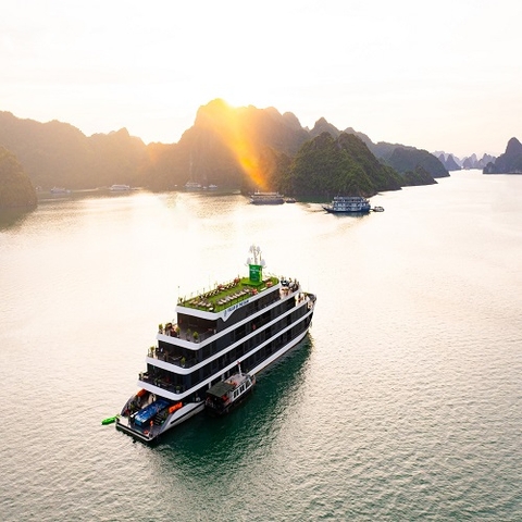 Du thuyền Velar of the seas (2N1Đ)