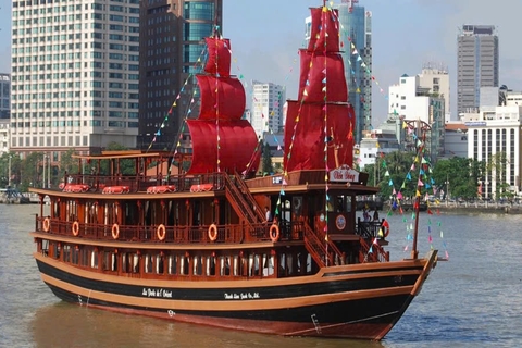 Ăn Buffet Trên Du Thuyền Hòn Ngọc Viễn Đông