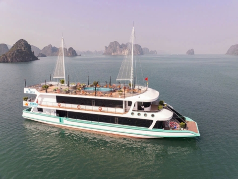 Du thuyền Aurora Hạ Long ( 6 tiếng)