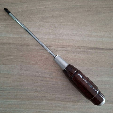 Tua Vít KTC D12P2-215 Cán Gỗ 4 Cạnh No.2