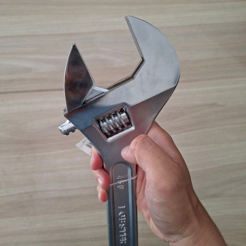 Mỏ Lết Lobster M450
