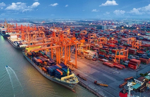 Doanh nghiệp gặp khó vì cước vận tải biển tăng cao