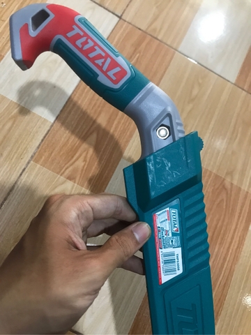 Cưa cành cầm tay Total
