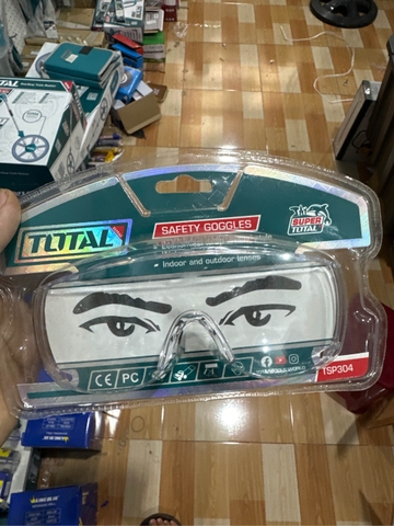 Kính bảo hộ Total TSP304