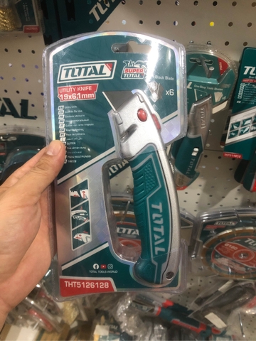 Dao rọc giấy đa năng Total  THT5126128