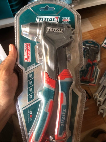 Kềm rút rivet Total