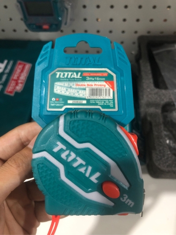 Thước kéo thép nền vàng Total