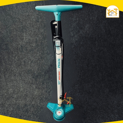 Bơm hơi dùng tay cao cấp có đồng hồ, kích thước φ32 * 500mm, 160 PSI Total TMPP3201 - Hàng chính hãng.