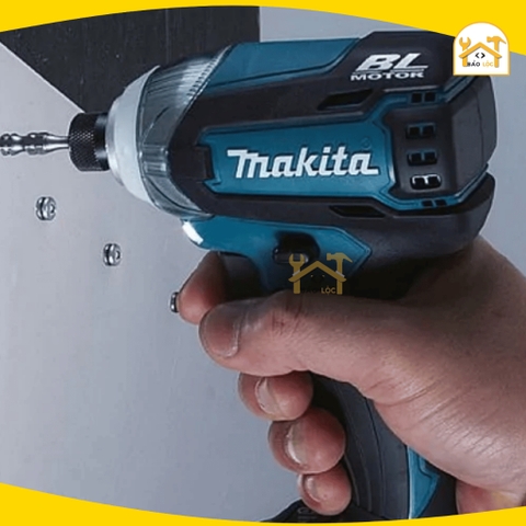 Máy vặn vít dùng pin Makita 12V TD110DSYE (Combo pin + sạc) - Hàng chính hãng.