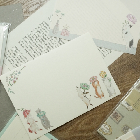 Set giấy viết thư (8 tờ giấy + 4 phong bì) size trung Nhật Bản