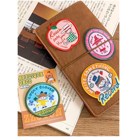 Các mẫu sticker hình thêu trang trí bìa sổ, vật dụng cá nhân hãng Molinta