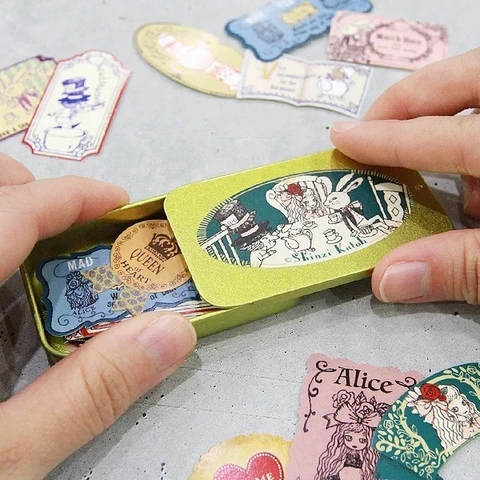 Các mẫu sticker flake có nhũ kèm hộp thiếc 