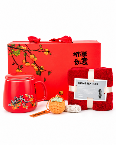 Hộp bộ 6 món màu đỏ gồm ly, khăn vuông, nến thơm, xà phòng và kem dưỡng da tay (TBS0636)